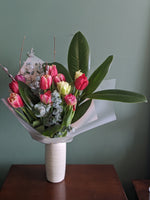Gettysburg florist locaflora design large flower arrangement send flower delivery